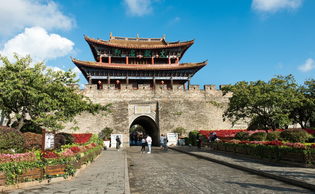 直飞丽江-见山见海见自由